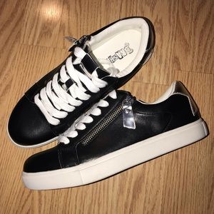Brash Lace-Up / Zipper Oxford Sneakers